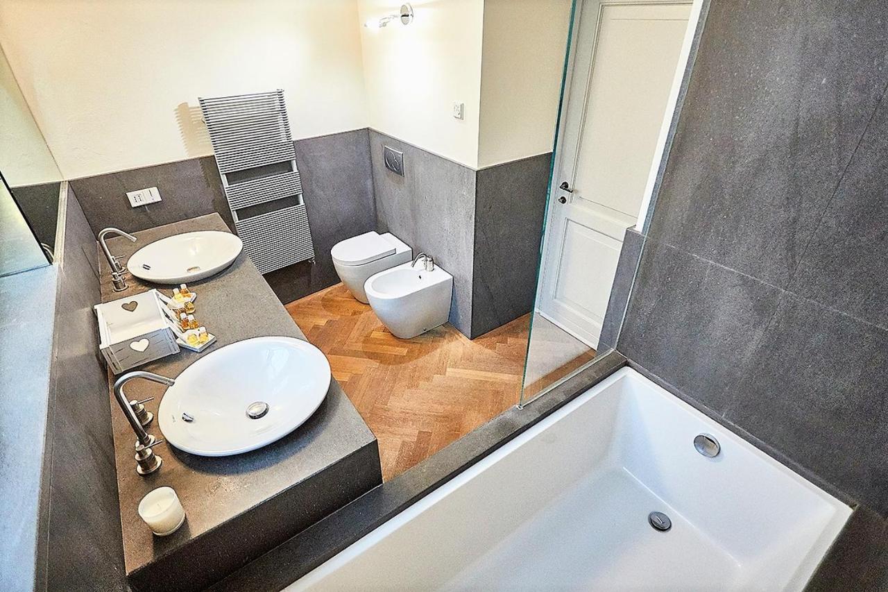 Astra-modern Loft Cathedral View Apartment *